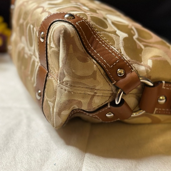 Super Classic Coach F13980 Carly Optic Signature Handbag w/Leather Strap & Trim - Picture 8 of 16